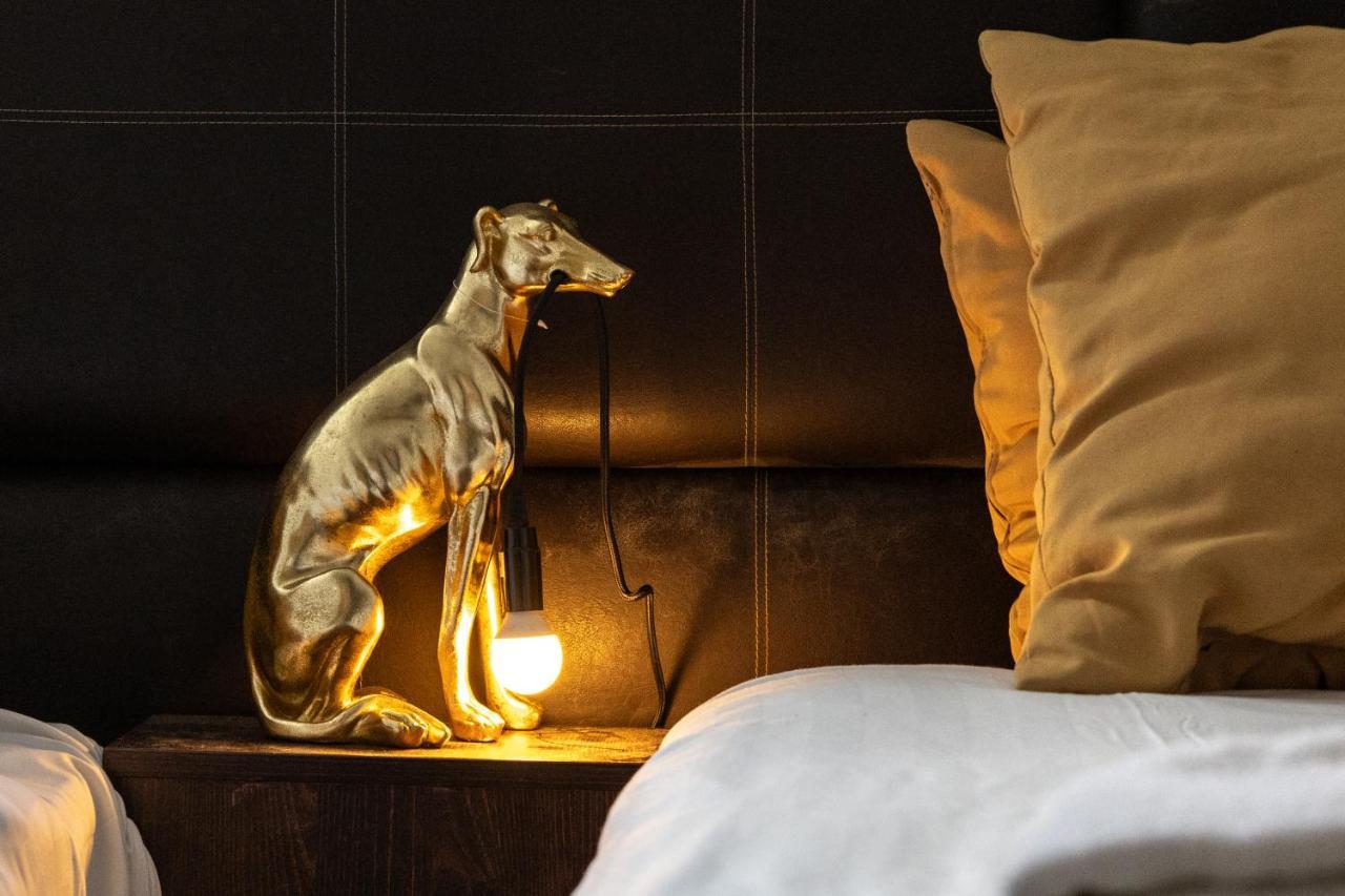 London - 4 Bed - Sleeps 8 - Garden - Pet Friendly Villa Exterior foto